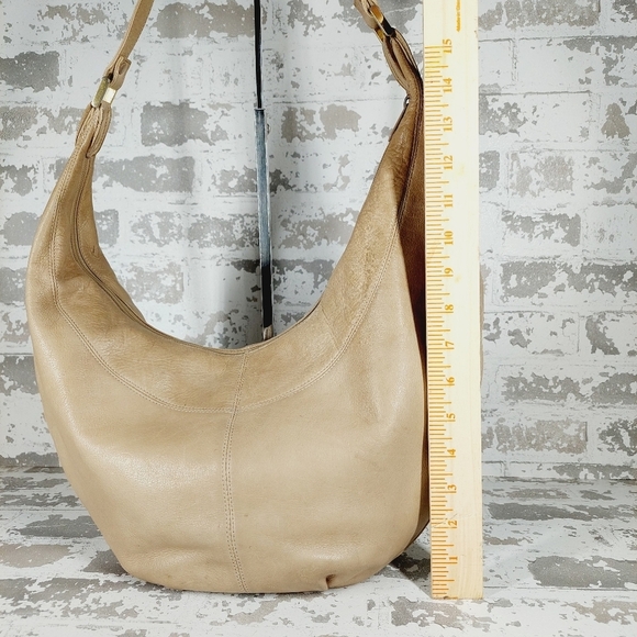 Boutique Cream Tan Leather Zip Closure Shoulder Bag 0792 - Picture 6 of 11